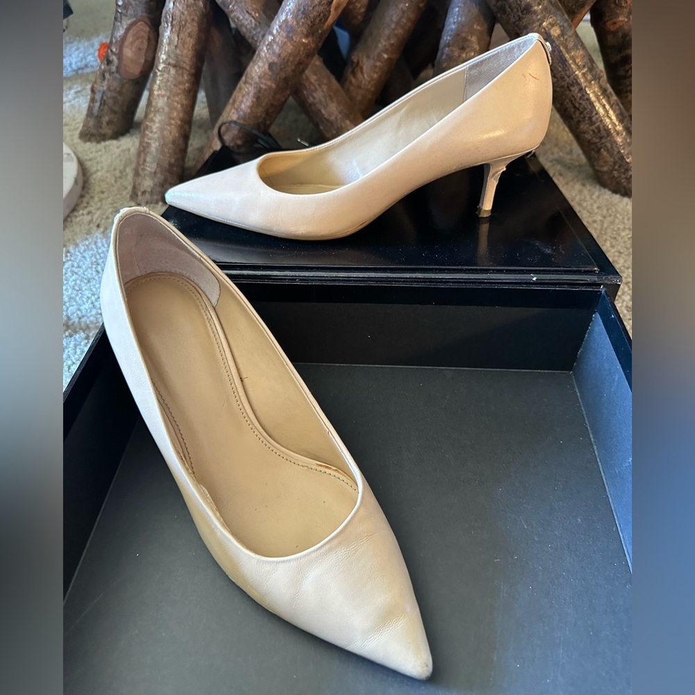 MK heels